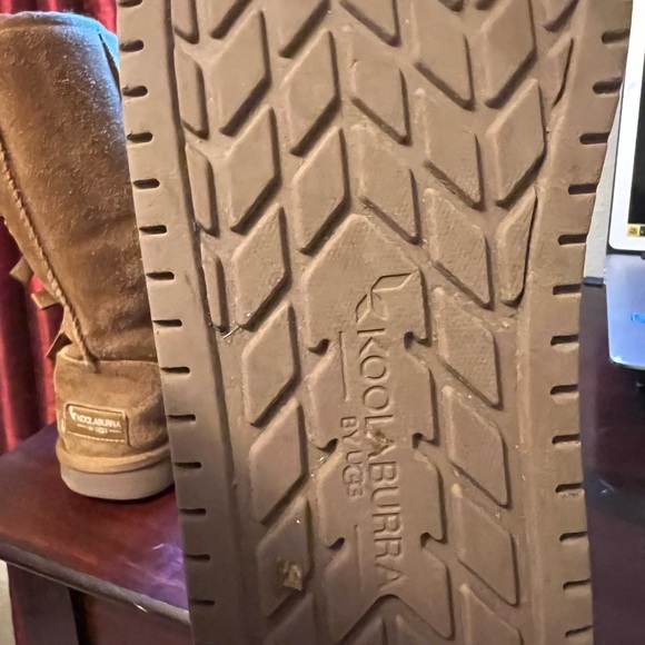 UGG‎ - Picture 2 of 4